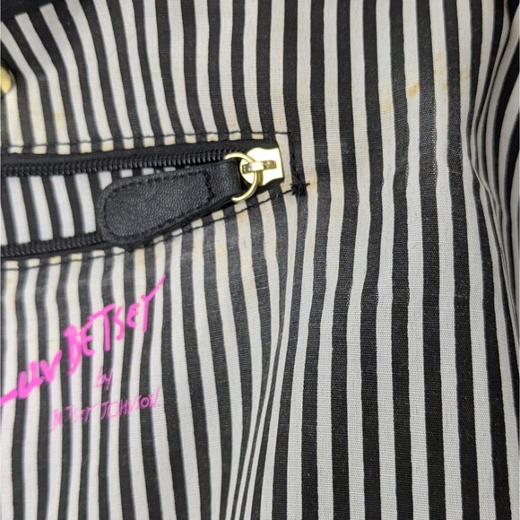 Luv Betsey Johnson Black White Striped Glitter Pink Heart Bow Tote Bag - Picture 10 of 11
